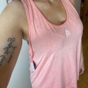 Pink Reebok woman camisole
